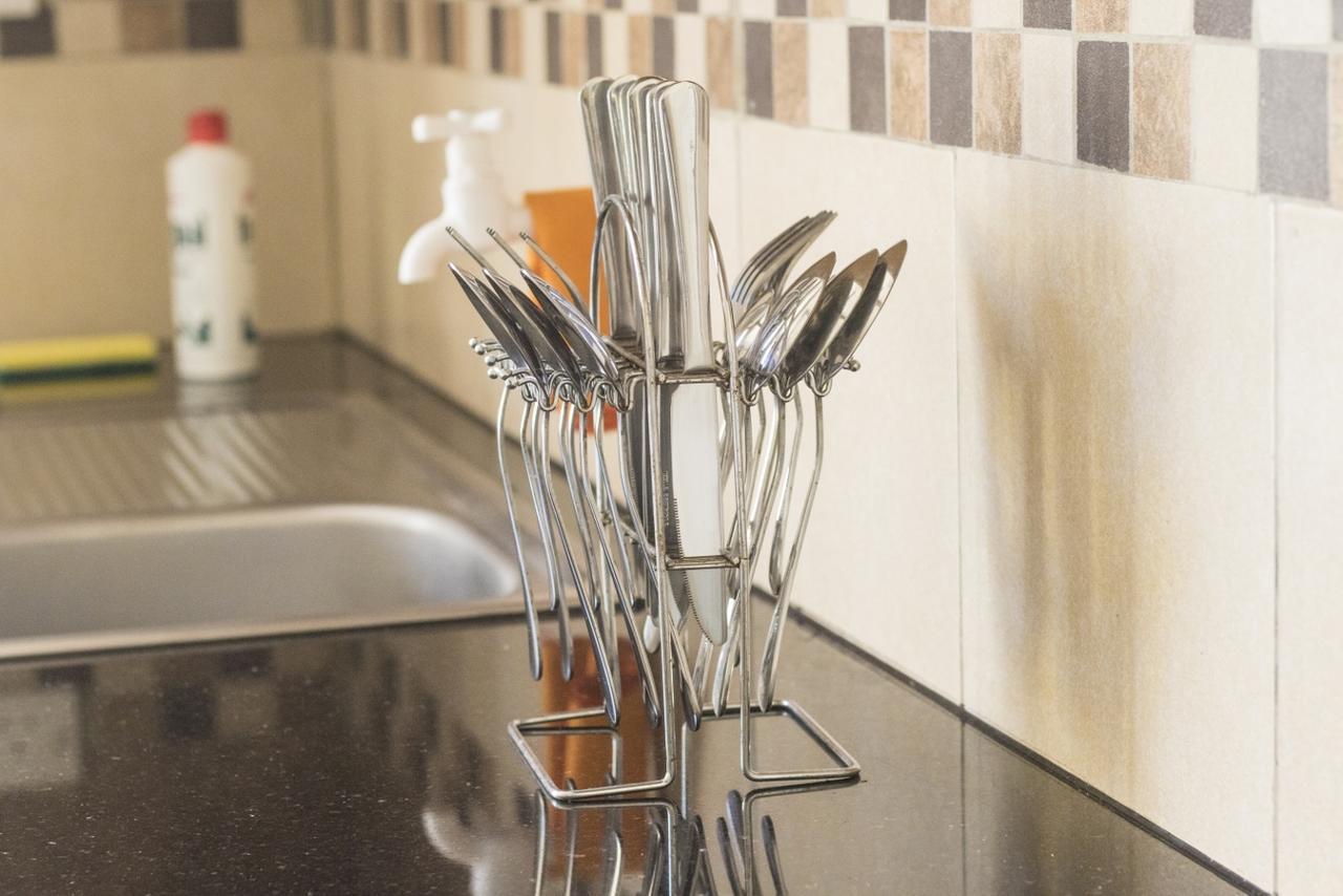 Pawenzi Serviced Apartments Момбаса Экстерьер фото