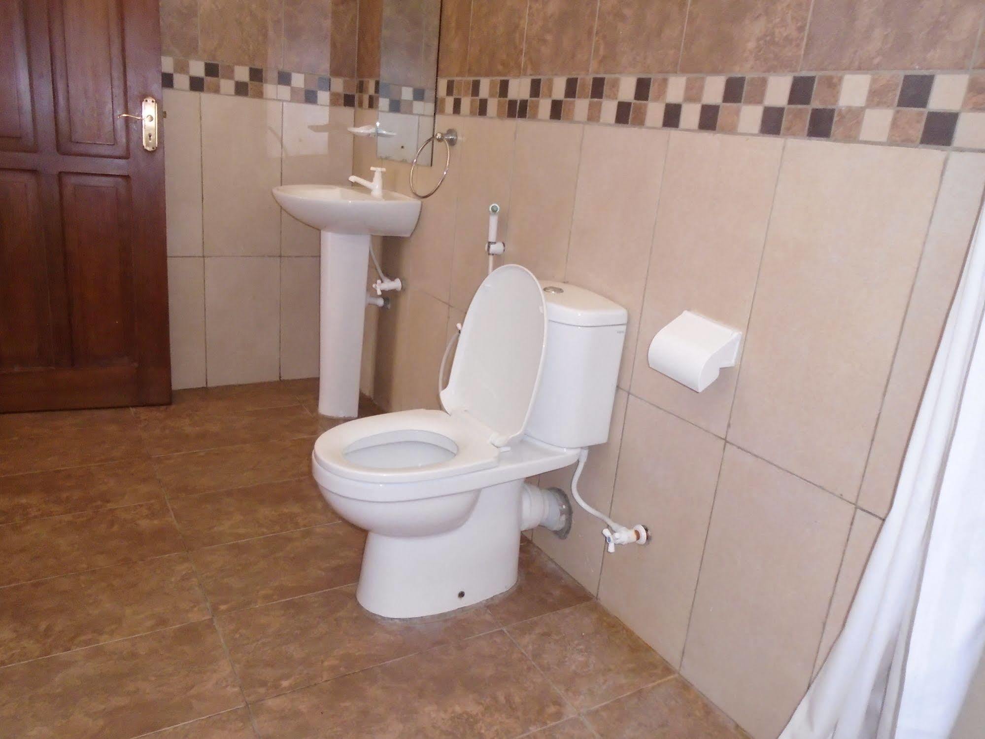 Pawenzi Serviced Apartments Момбаса Экстерьер фото
