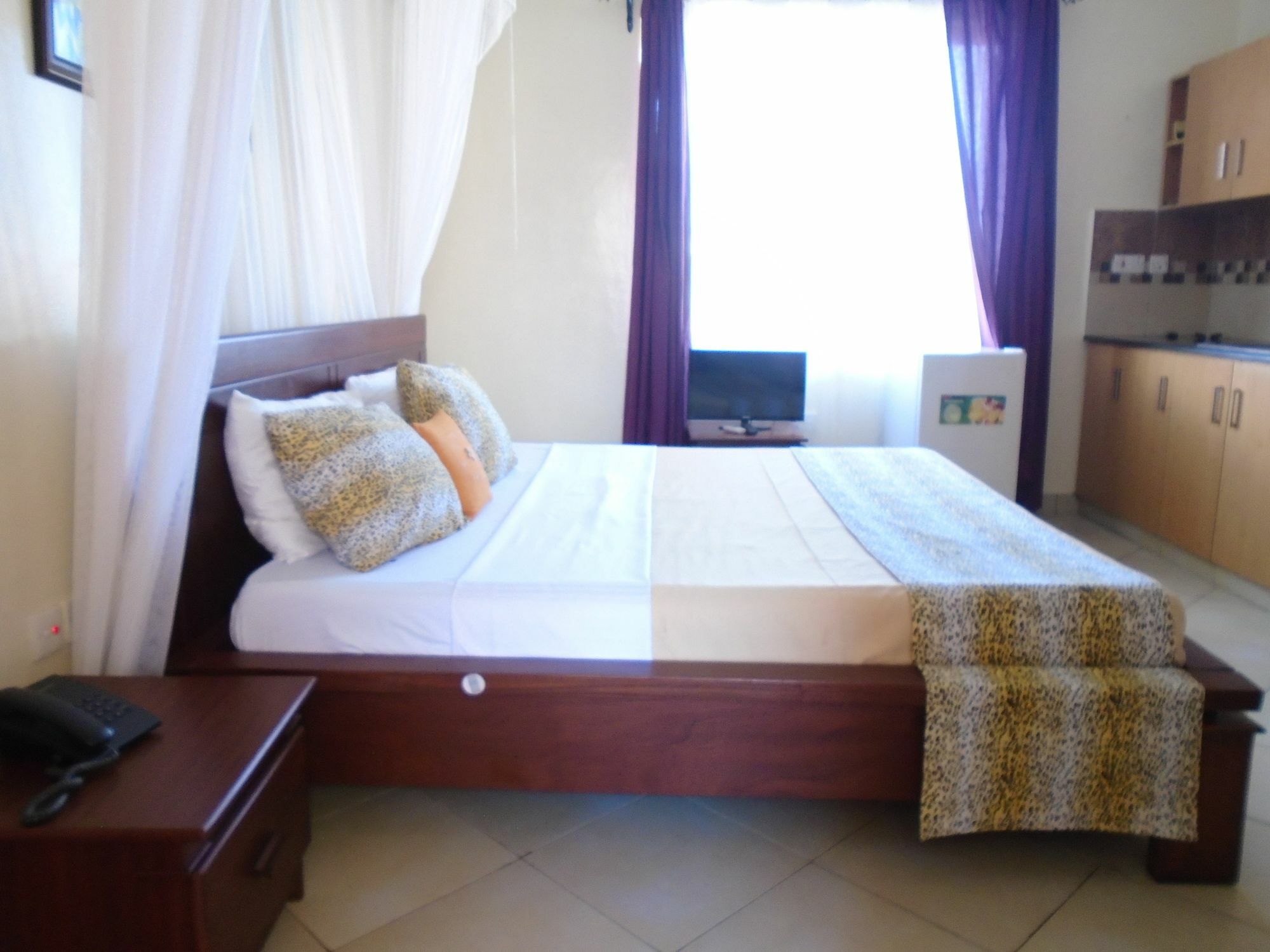 Pawenzi Serviced Apartments Момбаса Экстерьер фото